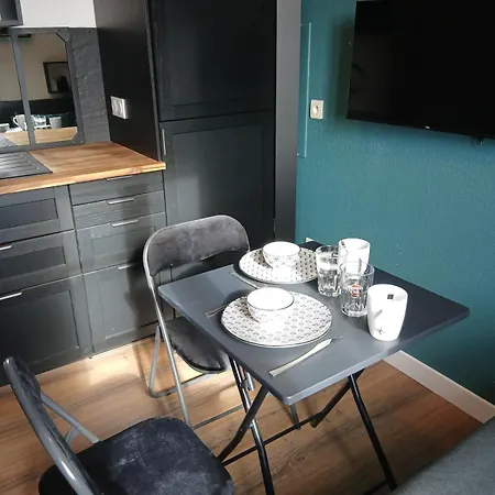 Le Tiny Lägenhet Soulac-sur-Mer